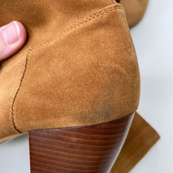 Michael Kors Avery Knee High Suede Leather Boots Stacked Heel Acorn Size 6-6.5 - Picture 10 of 14